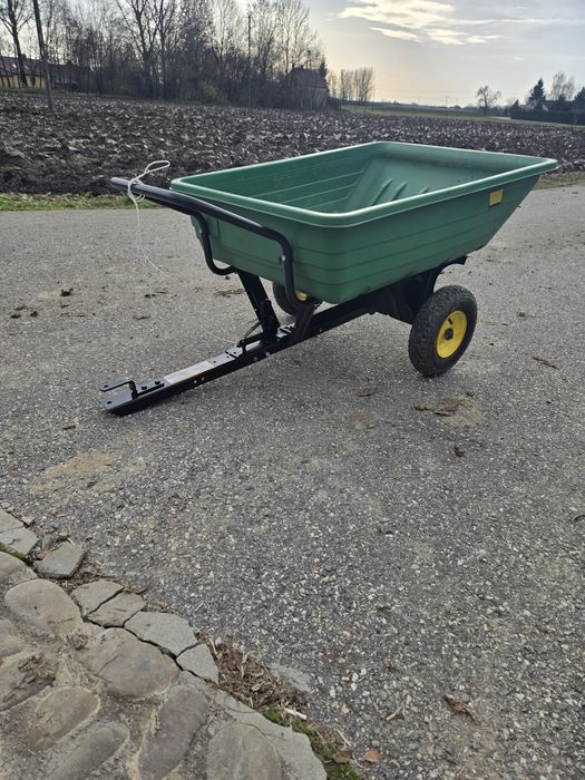 Przyczepka do kosiarki traktorka JohnDeere