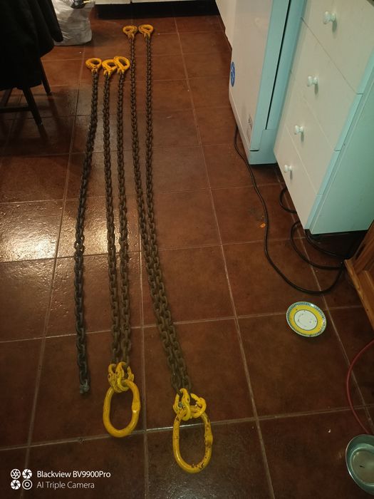 Cadiado de gruas 3 metros o maior duplo os outros a seguir 2,30 um duplo representa o dobro o outro simples