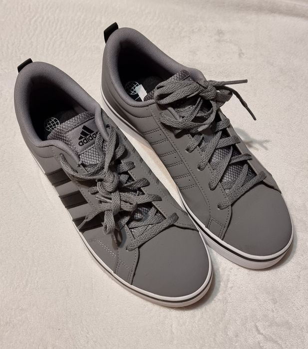 Нові оригінальні чоловічі кеди Adidas VS Pace 2.0
