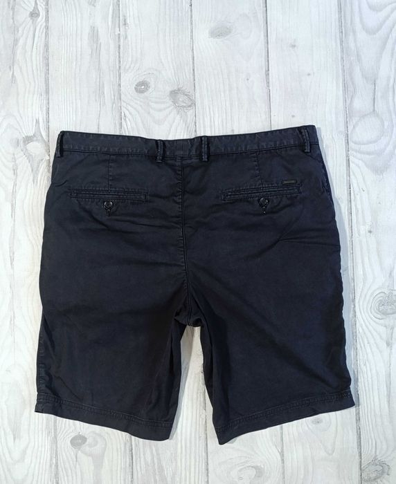 Spodenki Hugo Boss Slice r. 50/M