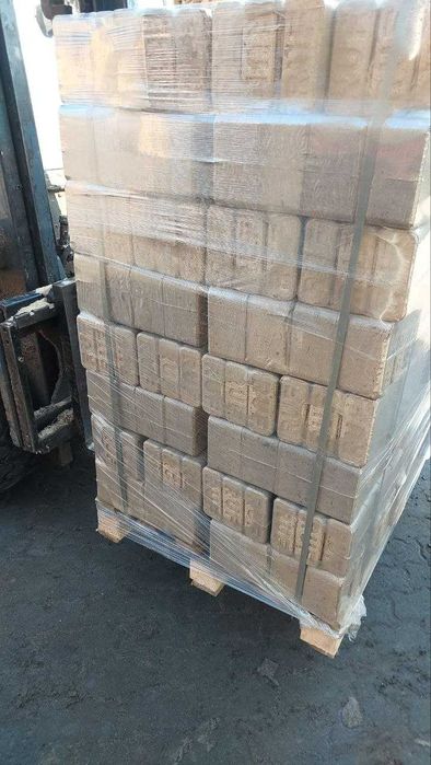 Brykiet drzewny RUF wysoka jakość kostka Opał od 23 t Producent