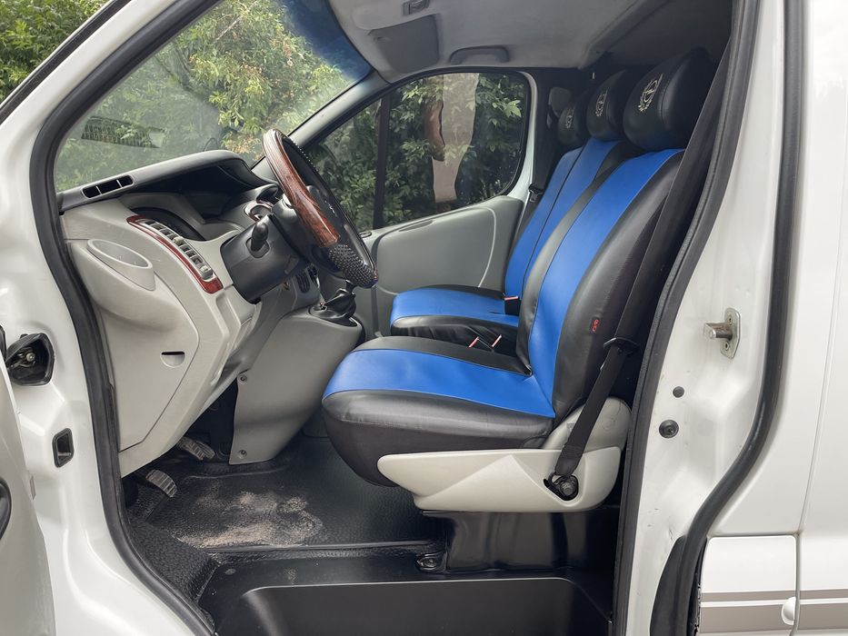 Продам Opel Vivaro