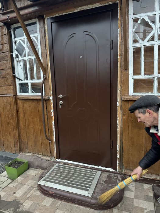 Двері металеві нестандартних розмірів