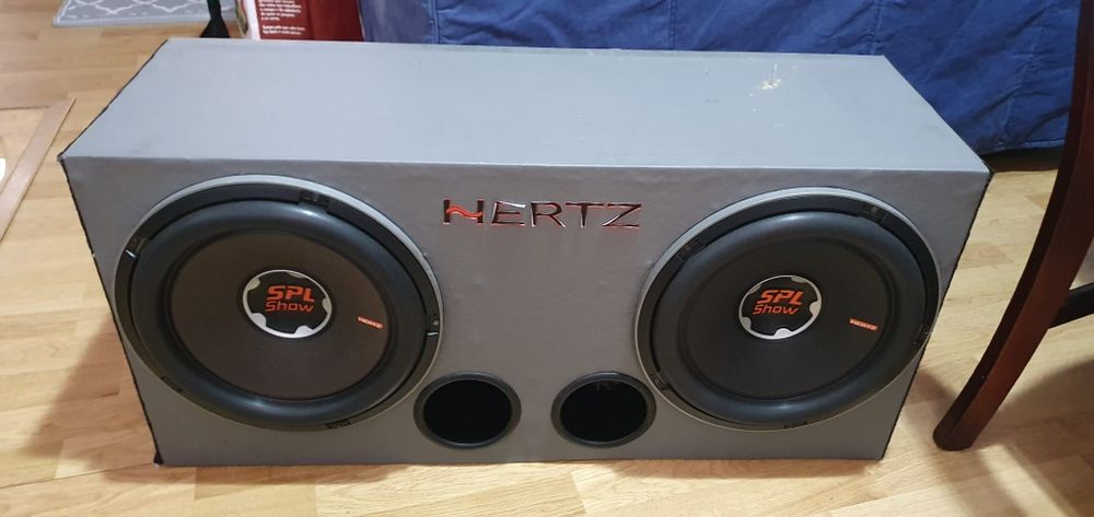 Sub hertz 800watts rms