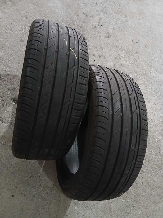 2 pneus 215/45R16 Bridgestone