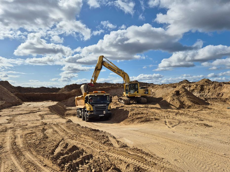 Żwirownia ,Wywrotka ,Piasek ,Żwir ,Prace Ziemne ,Koparka,Piach Pospóła