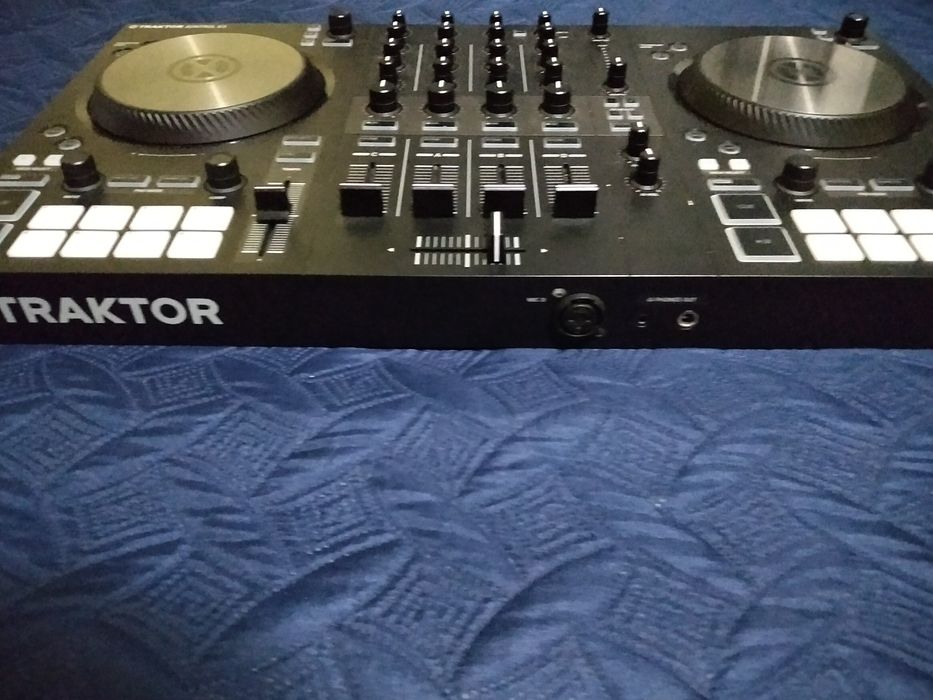 Native Instruments Traktor S3