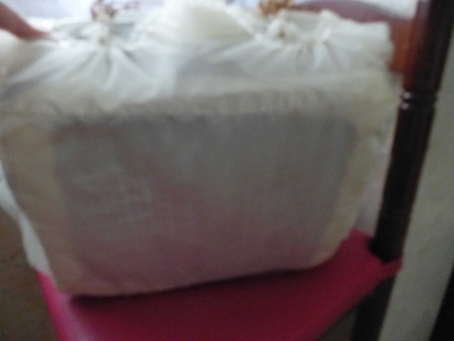 Cesta forrada com cetim