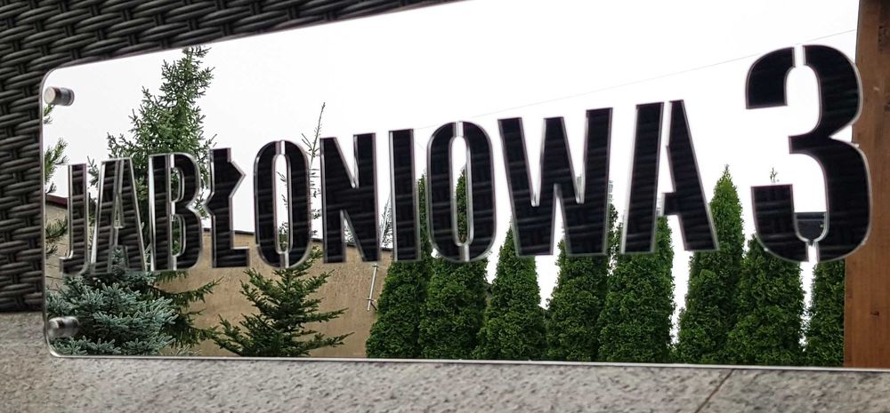 Numer domu, tabliczka adresowa Glamour