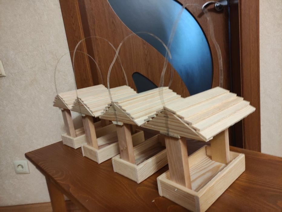 Годівничка для пташок