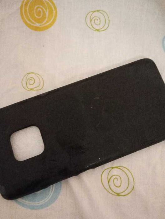 Capa preta mate 20 pro