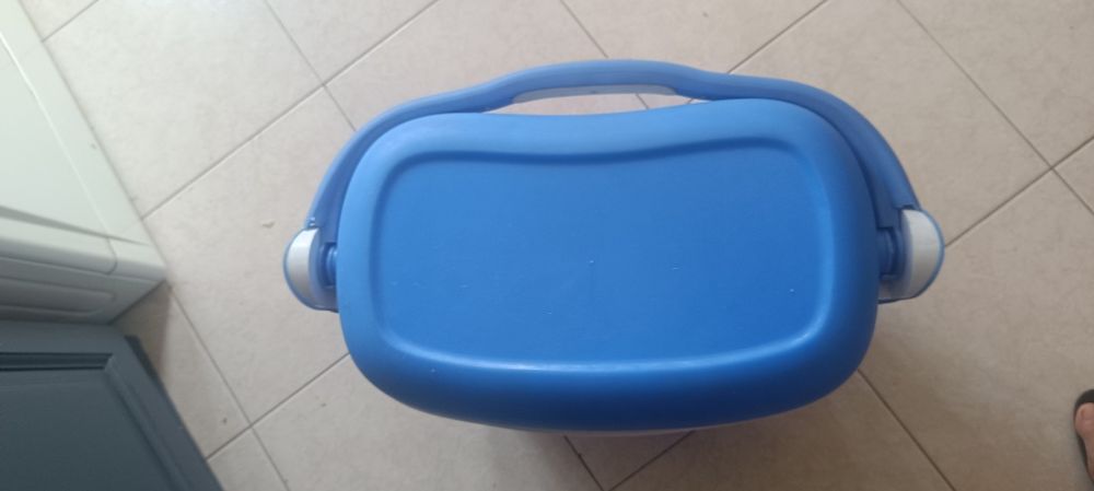 Geleira portátil da curver 32 lts