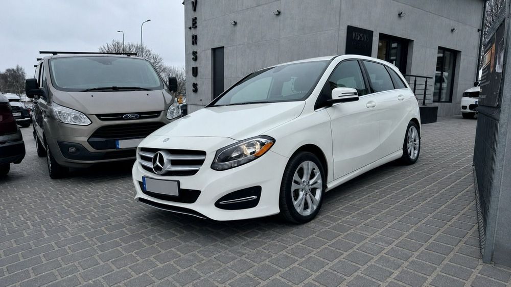 Mercedes-Benz Klasa B 4Matic Aut. Skóra Kamera El.fotele + pamięć Ledy Navi PL Czarny sufit