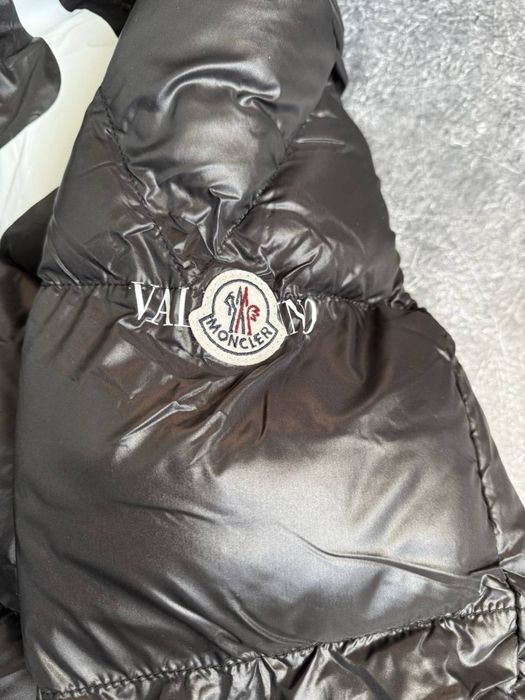 Куртка Moncler x Valentino