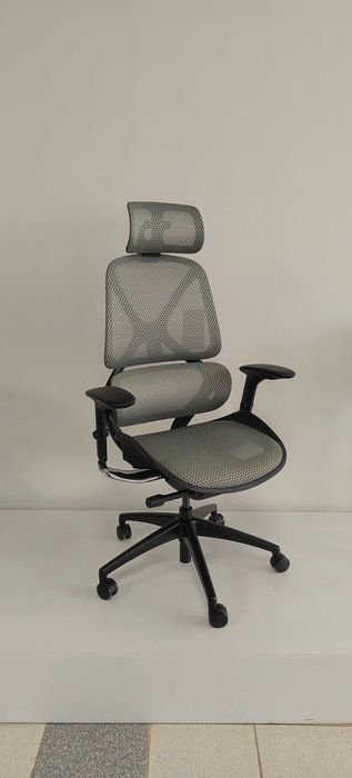 Fotel biurowy, ergonomiczny, regulowany, krzesło do biura, biurka AREO-X | WYPRZEDAŻ EKSPOZYCJI