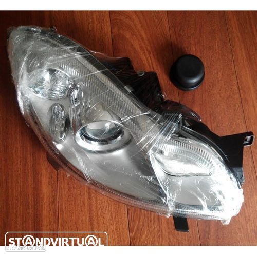Farol Smart Fortwo Modelo: 2007 até 2014 Novo