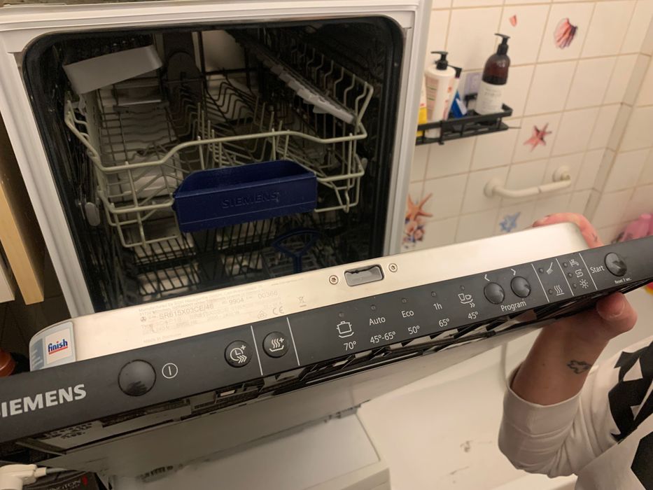 Sprzedam używaną zmywarkę w niezłym stanie