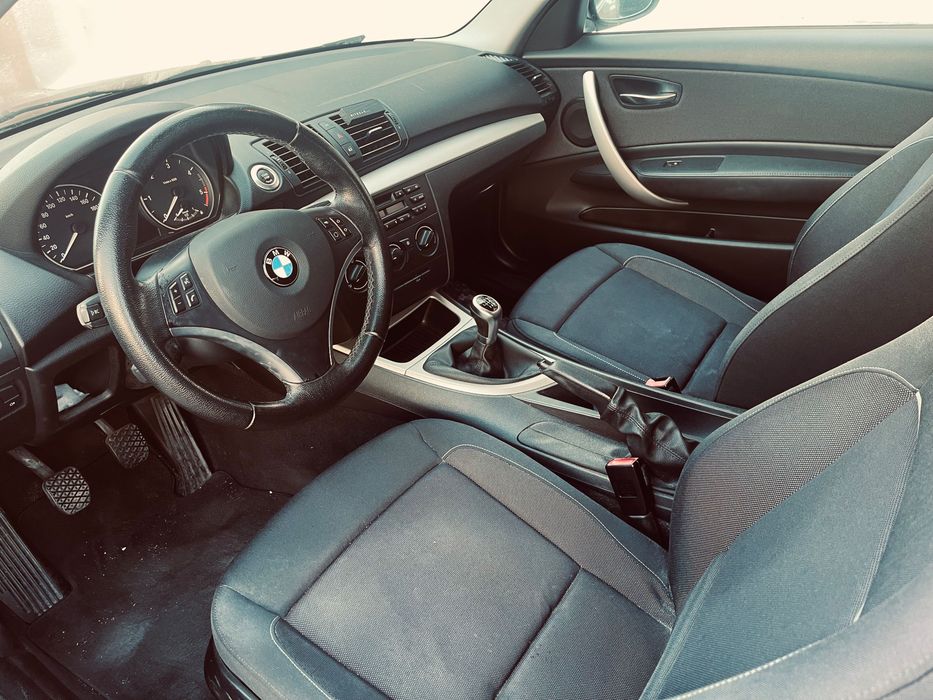 BMW série 1 116d — photo 2