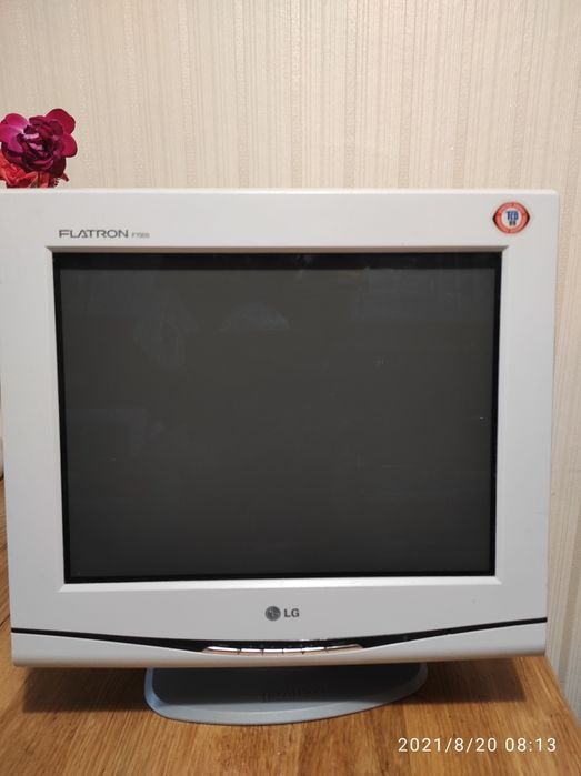 Продам монитор LG  FLATRON F700B