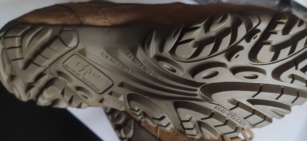 нові Берці tactical research