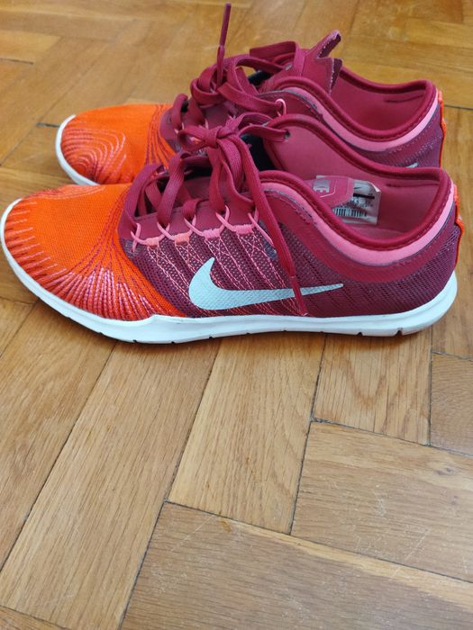 NIKE training buty damskie 36.5