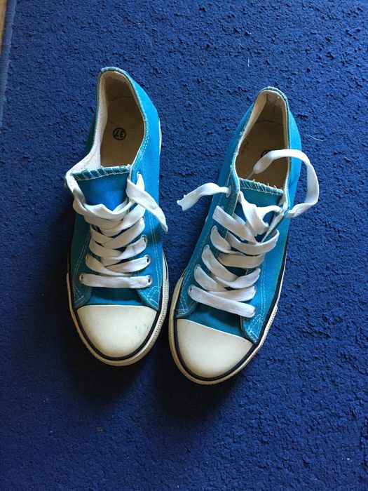 Turquoise Blue Sneakers - Size 37