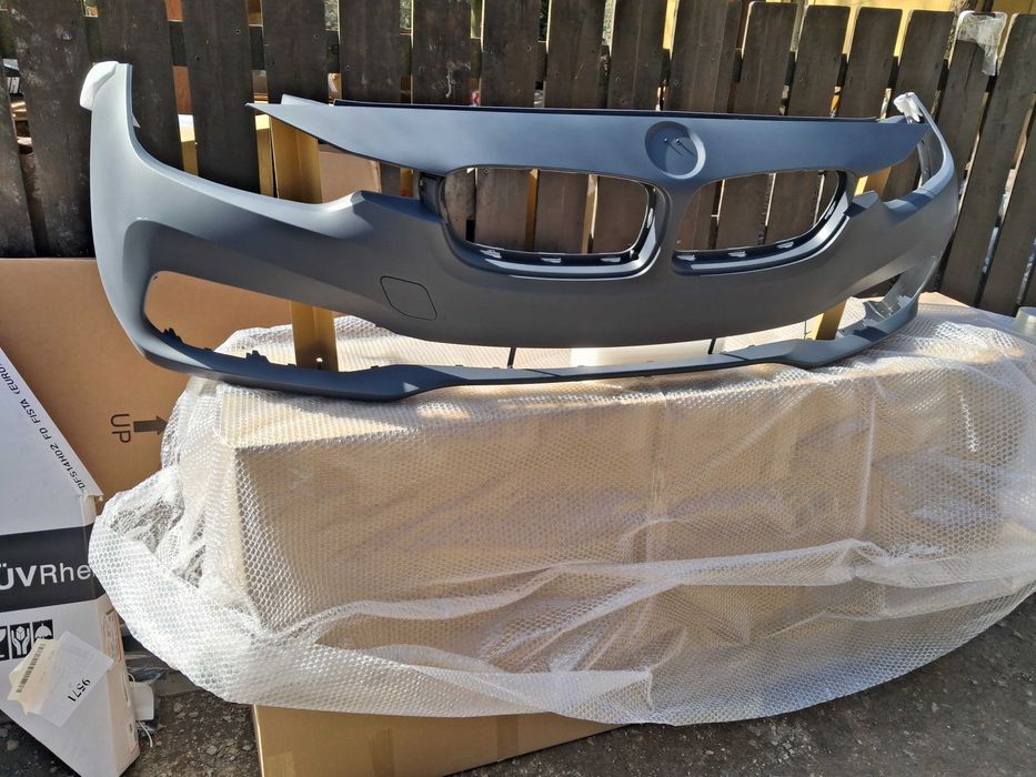 BMW F30 LIFT zderzak przód