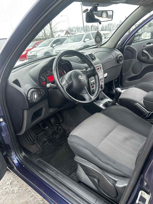 Alfa Romeo 147 1.6 benzyna polift 188tys przebiegu swietny stan