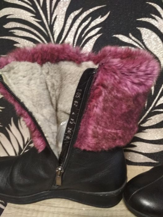 Шкіряні фабричні сапожки