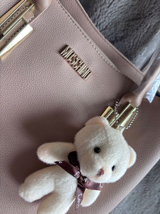 Piękna torebka Moschino!
