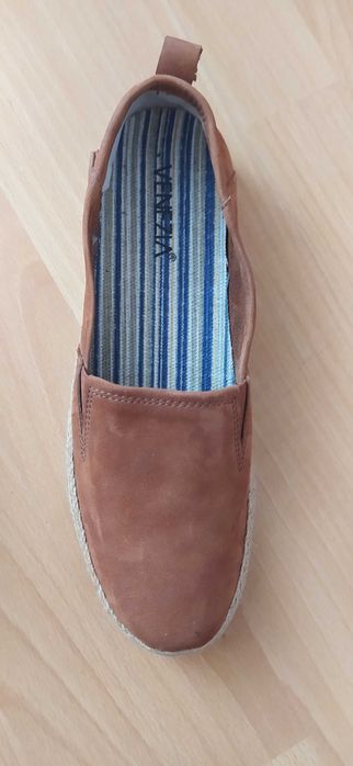 Buty zamszowe 40 - nowe