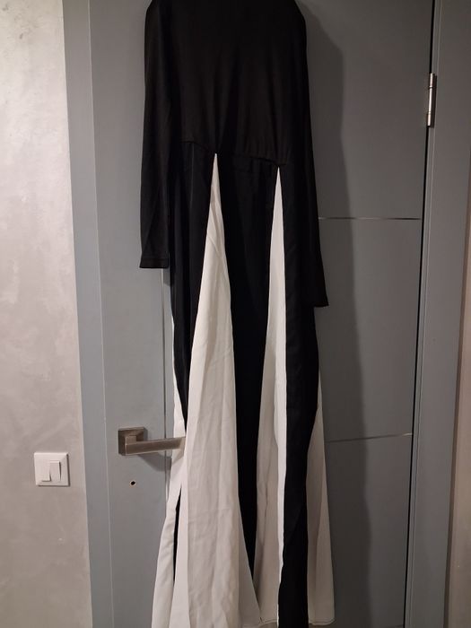 Елегантна жіноча сукня  розмір s