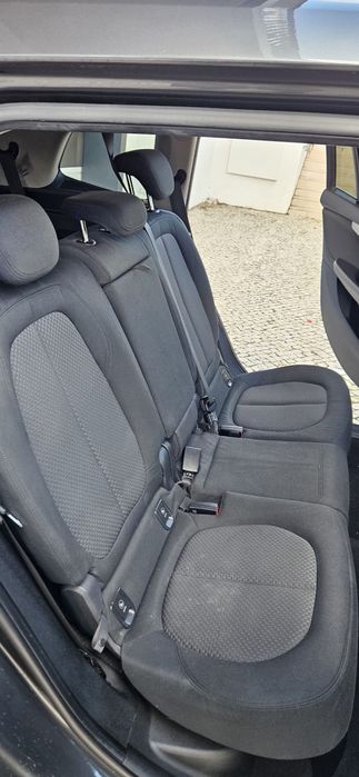 BMW 218 Gran Tourer — fotografia 6