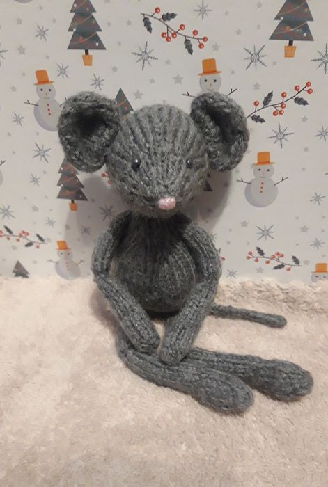 Вязаная игрушка, мышка