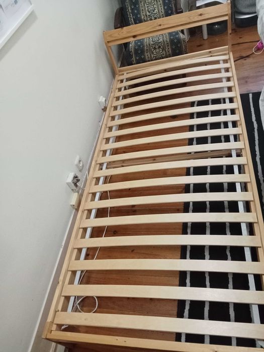 Cama de solteiro