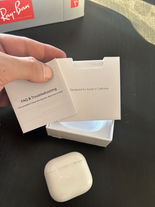 Airpods 4 novos