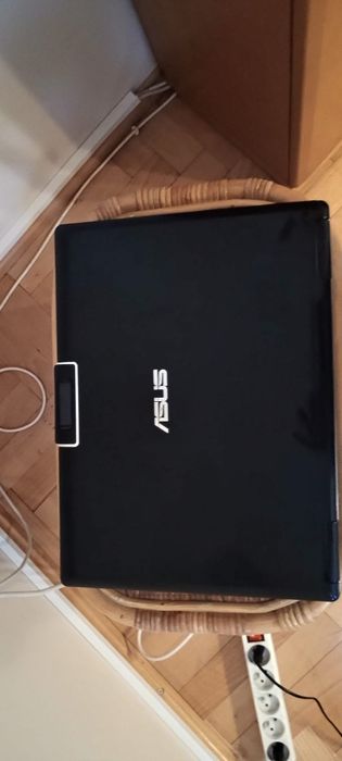 ASUS X56T Windows Vista w pełni sprawny