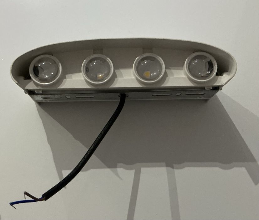 Candeeiro de parede LED
