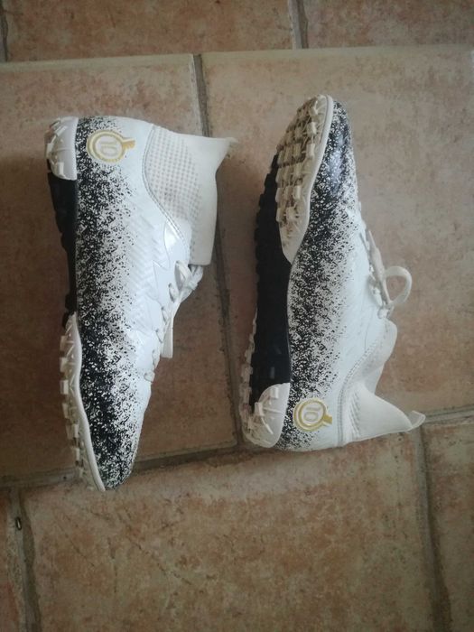 Chuteiras tênis sapatilhas futebol Slniao de cano alto