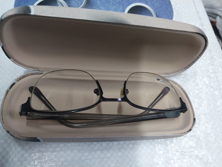 Футляри для окулярів  40 грн