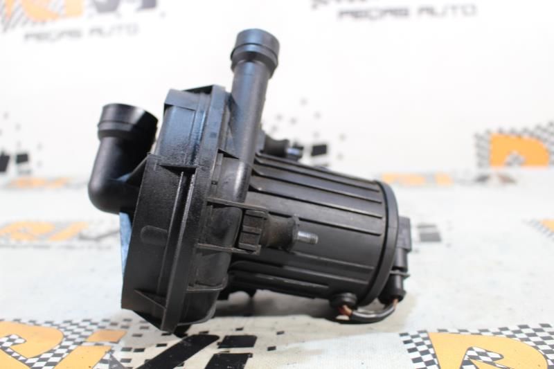 Bomba de ar AUDI A3 (8P1)