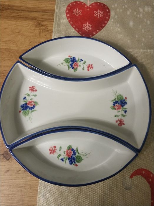 Менажниця з металевою сіткою