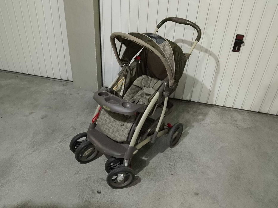 Carrinho de Bebé Graco - Castanho e Bege (Excelente Estado)