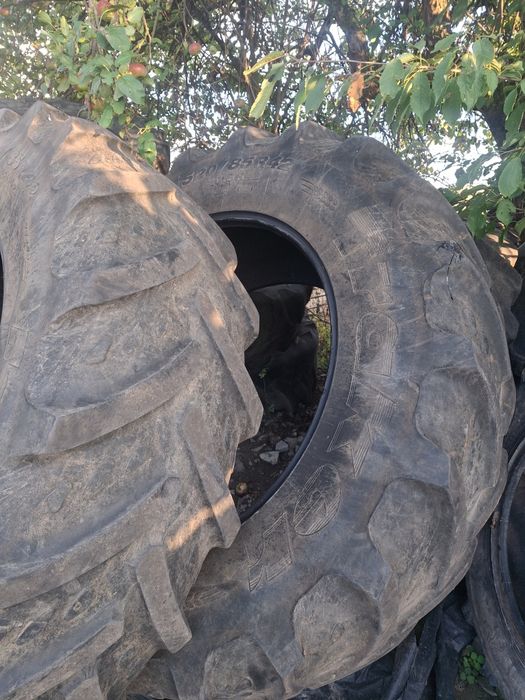 Sprzedam opony rolnicze kleber  480/70r30 i kleber 520 /85r42