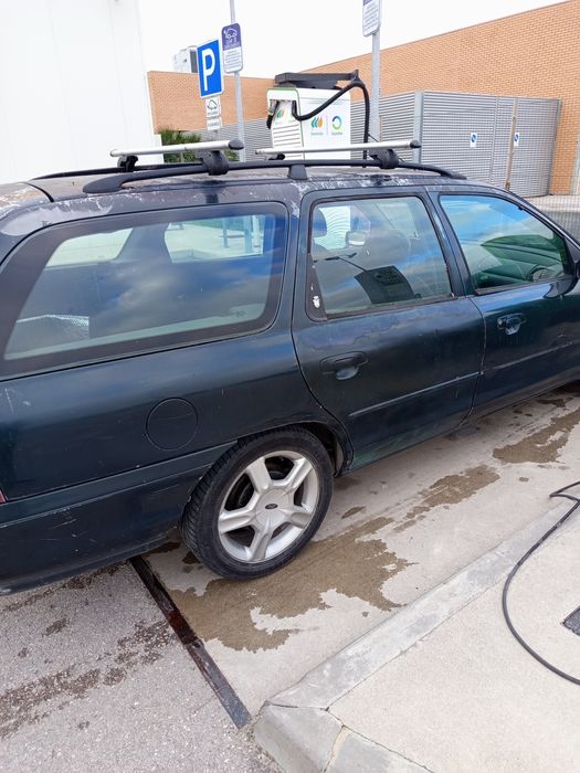 Ford Mondeo 18 turbo diesel