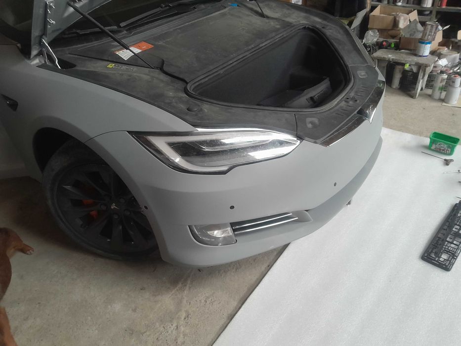 Тесла.Ауді Мерседес відновлення алюмінія рихтовка фарбування поліровка