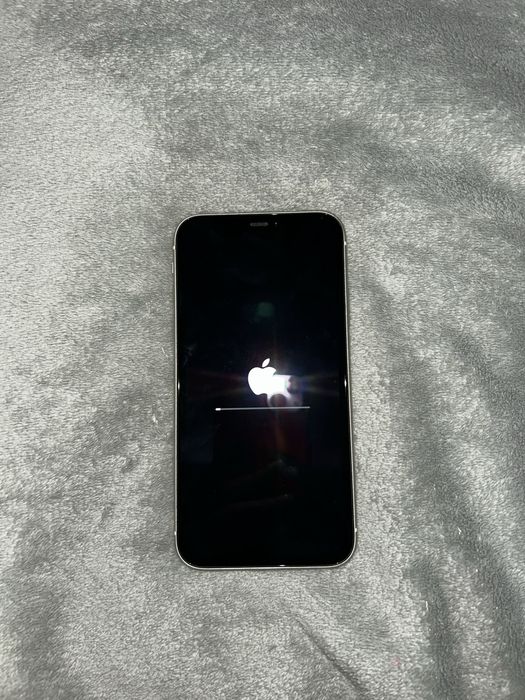 Айфон 11 білий 128 гб