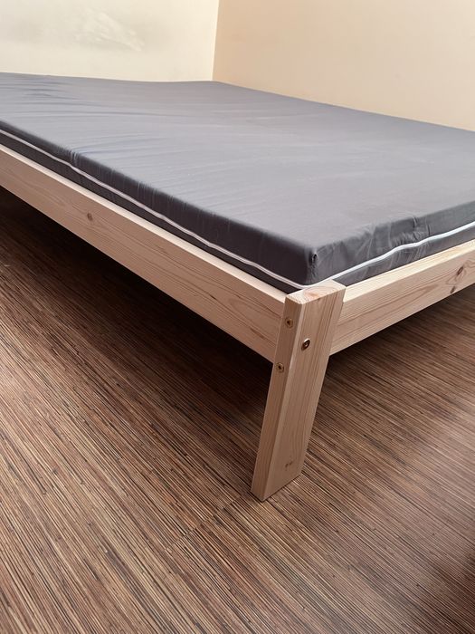 Łóżko sosnowe Irys