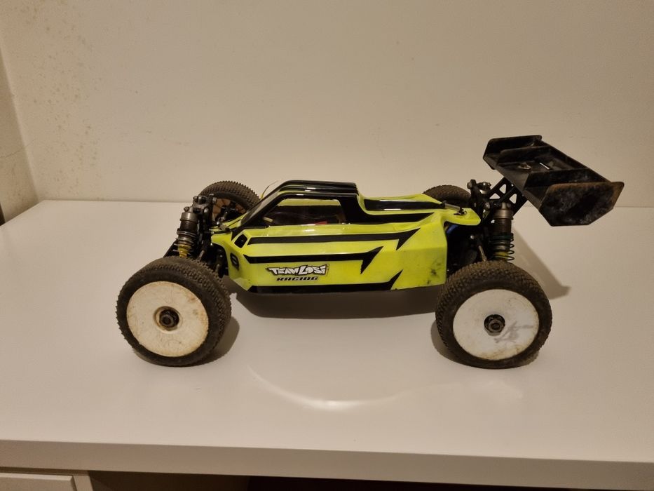 Vendo RC 1/8 Losi eight versão 4.0