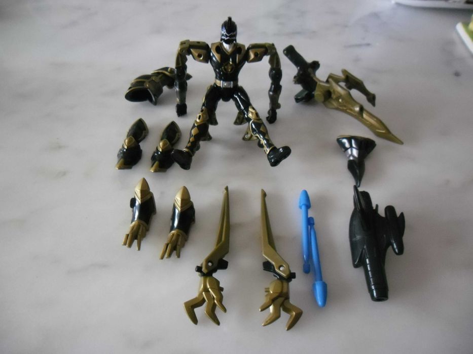 Power Ranger+helmet+armor+combat accessories, like new64286113390723121